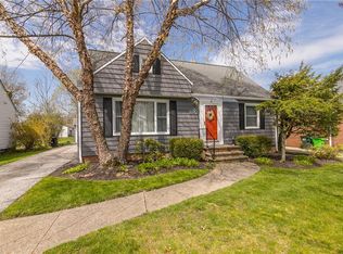1690 Gilbert Dr, Mayfield Heights, OH