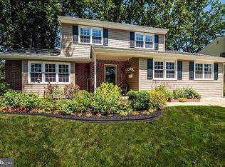 908 Pickett Ln, Newark, DE