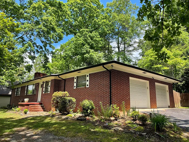 419 Wedgewood Pl SW — Photo 12
