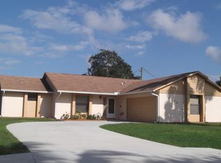 2209 SE Carnation Rd, Pt Saint Lucie, FL 34953