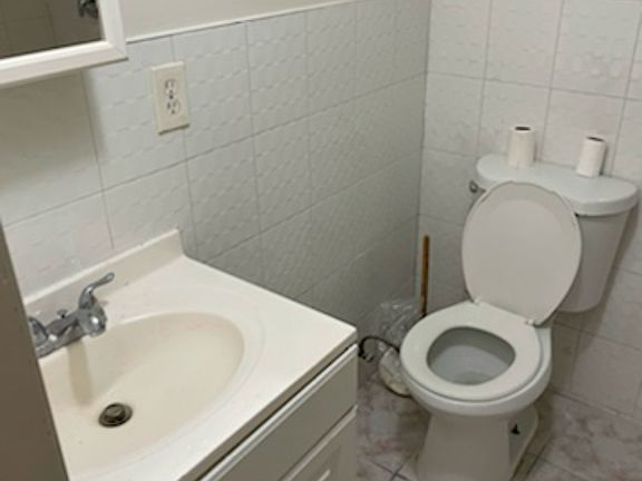 4th image of 11205 Sutphin Blvd #1-B