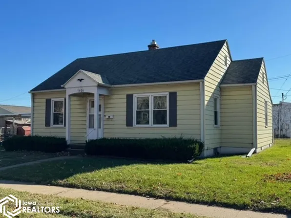 1826 Avenue J, Fort Madison, IA 52627