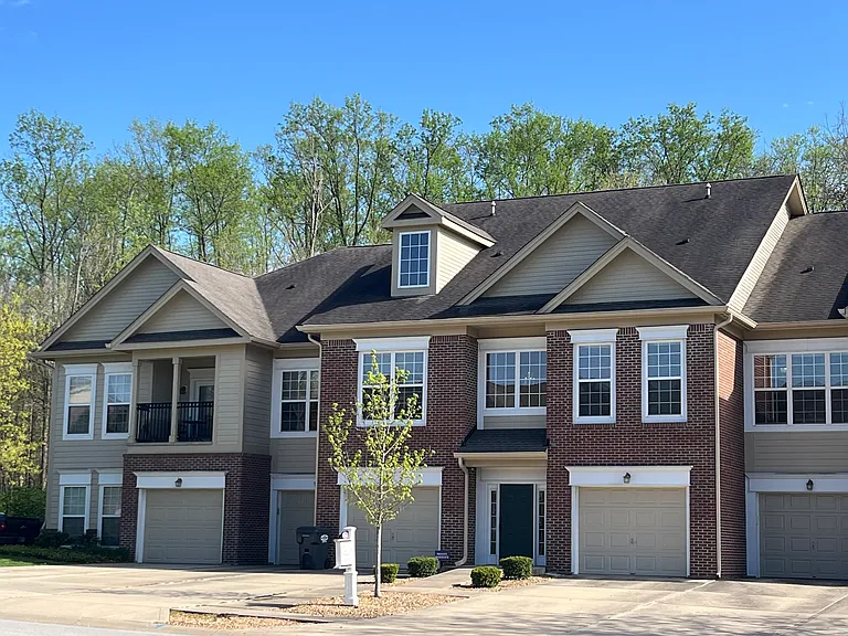 1631 Lacebark Dr #H — Photo 1