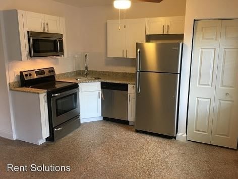 2nd image of 209 N Westland Ave APT 2