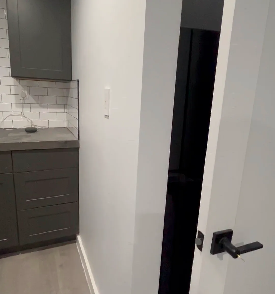 1426 Ortega St — Photo 2