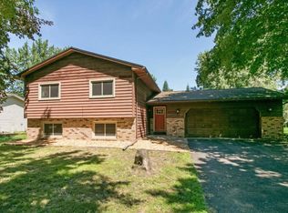 1707 Ridgewood Ave, White Bear Township, MN 55110