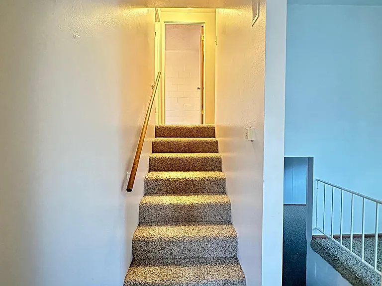 3548 W Meadow Pl — Photo 7