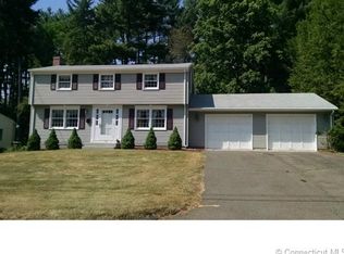 38 Brook Rd, Enfield, CT 06082