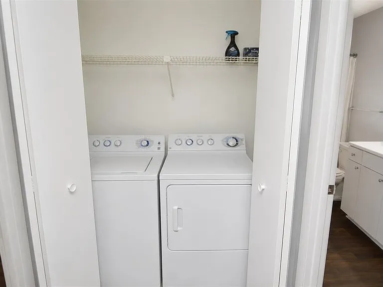 8718 Mallard Reserve Dr #104 — Photo 27