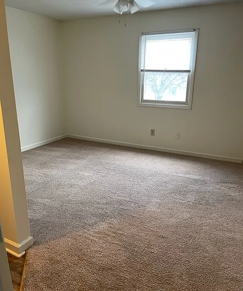 2825 Whitener St #B3 — Photo 3