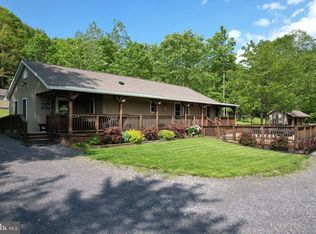 1410 W Sycamore Rd, Snow Shoe, PA 16874