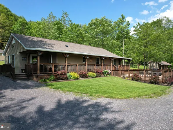 1410 W Sycamore Rd, Snow Shoe, PA 16874