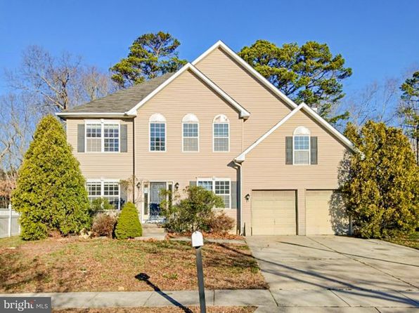 48 Chancellor Park Dr, Mays Landing, NJ 08330