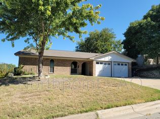 7836 Gaston Ave, Fort Worth, TX 76116