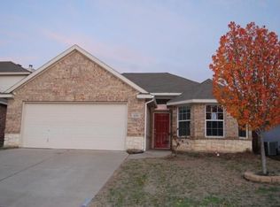 12125 Bellegrove Rd, Burleson, TX 76028