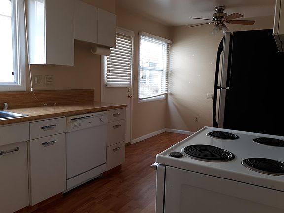 5th image of 612 S El Camino Real APT 4