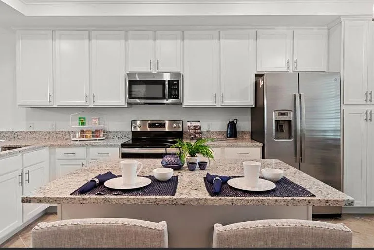 Kitchen View 3