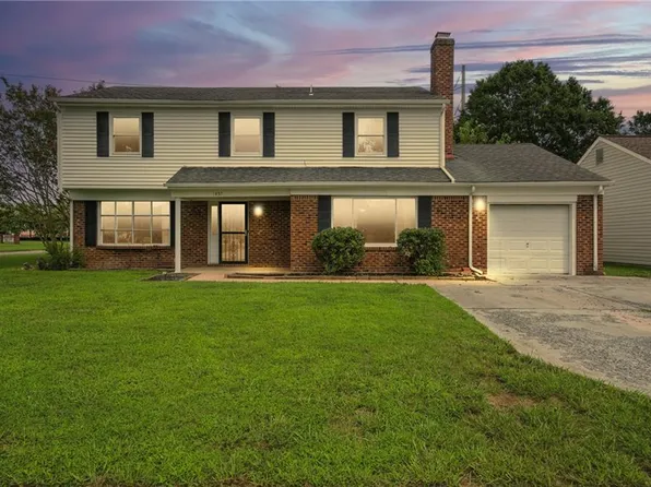 1457 Ski Lodge Rd, Virginia Beach, VA 23453