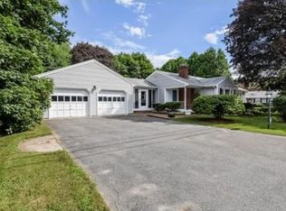 4 Governors Rd, Groveland, MA 01834