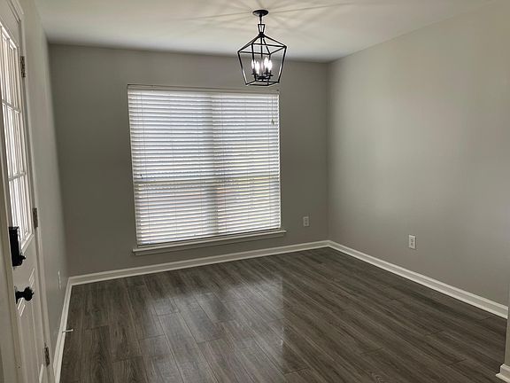 5th image of 15427 Oakstone Dr