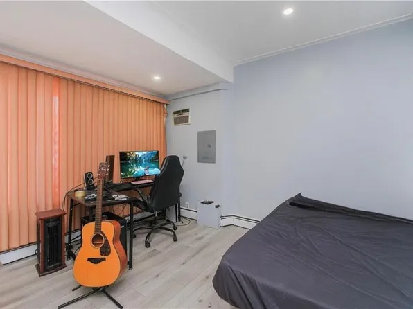 2612 Harway Avenue image 22 of 32