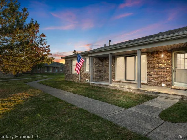 48720 Mill Bank Ct, Shelby Township, MI 48315