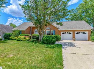 701 Spring Lake Loop, Simpsonville, SC 29681