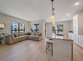 2002 S Holly St UNIT 2, Denver, CO 80222