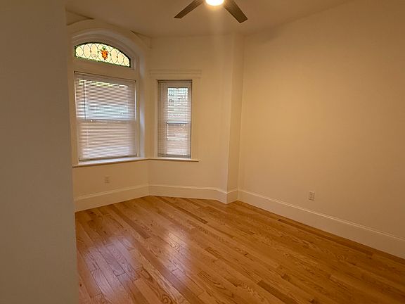5th image of 35 Westland Ave #1