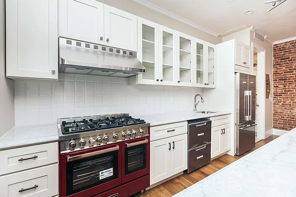 Rented by Nooklyn NYC LLC | media 3