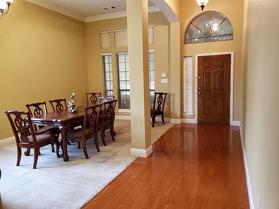 5th image of 2616 Coral Cove Dr