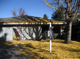 1065 Clinton Rd, Sacramento, CA 95825