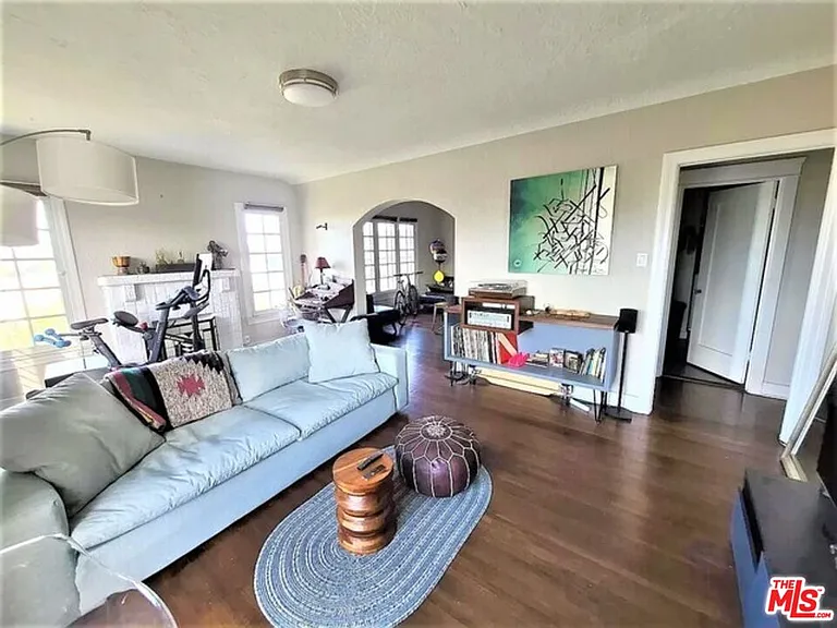 4723 W 17th St — Photo 3