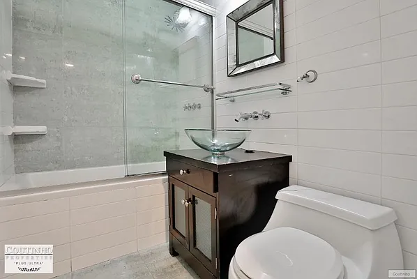 Rented by Charles Coutinho LLC | media 31