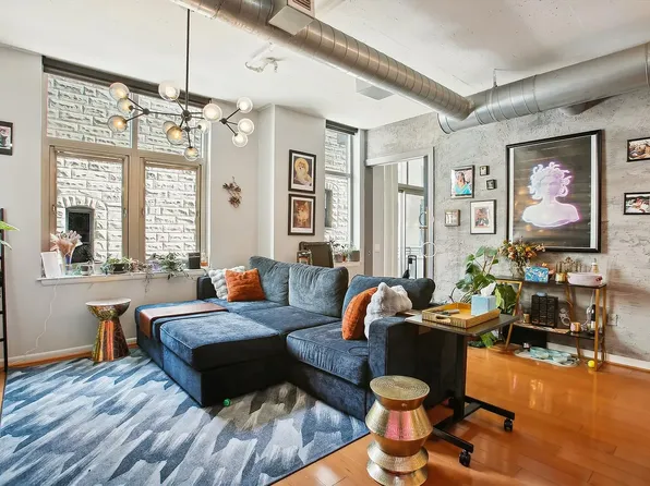 811 4th St NW Unit 203, Washington, DC 20001