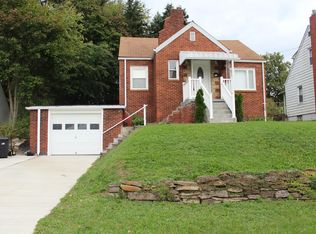 712 Grand Ave, Aliquippa, PA
