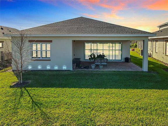 2nd image of 5077 Twin Lakes Blvd