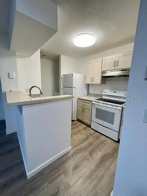 1 bed, 1.0 bath, 644 sqft, $1,395 — Photo 3