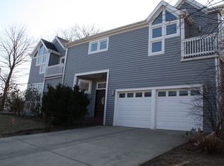 3420 Park Pl, Evanston, IL 60201