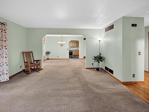 5th image of 9934 28th AVENUE