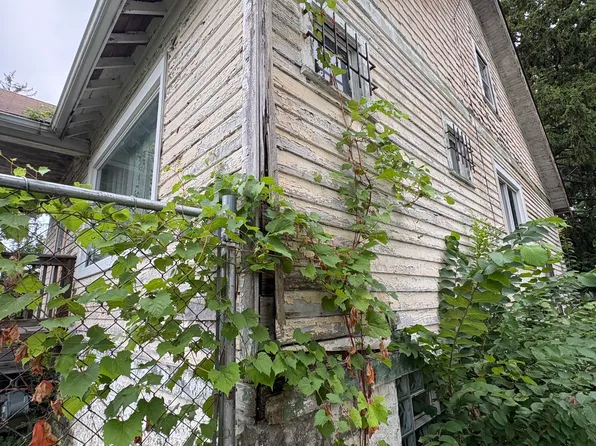 12094 Littlefield St, Detroit, MI 48227