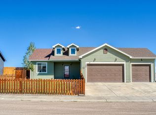 120 Tabor Ln, Gillette, WY 82718