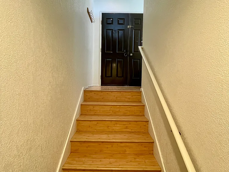 14703 NE 35th St — Photo 11