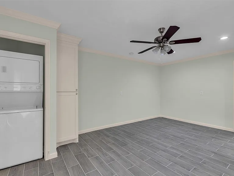 1311 Antoine Dr #128 — Photo 8