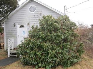 55 Orchard St, Fairhaven, MA 02719