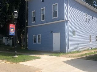 116 E Saint Joseph St #5, Lawrence, MI 49064