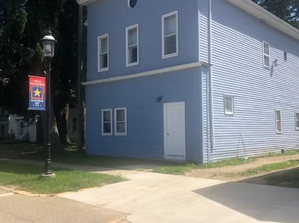 116 E Saint Joseph St APT 2, Lawrence, MI 49064