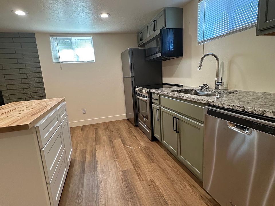 1st image of 4027 W Volta Ave #Basement