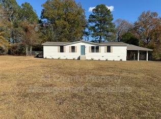 1055 Motley Rd, Hopkins, SC 29061