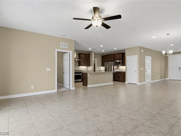4627 Chestnut Tiger St — Photo 14